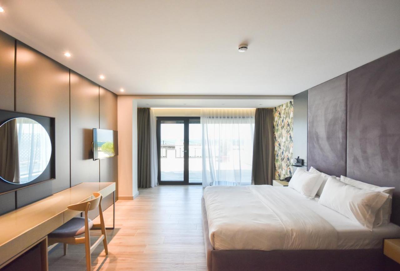 Vlorë Flamingo Beach Hotel & Spa מראה חיצוני תמונה